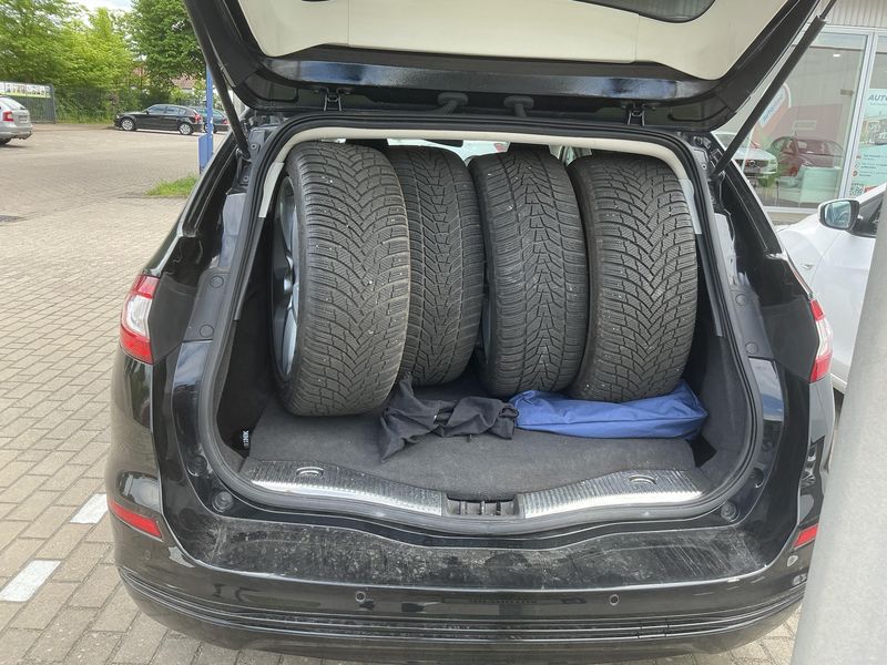 Ford Mondeo 1.5 EcoBoost Titanium 2018 – снимка 16