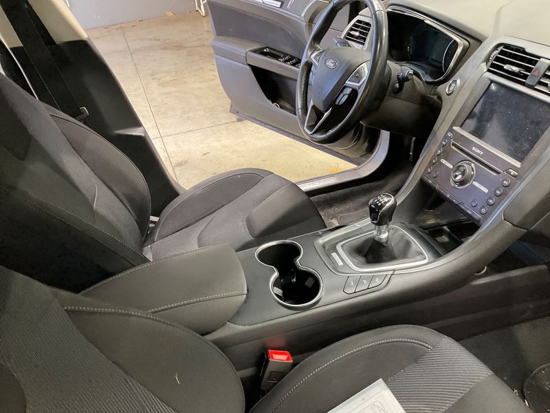 Ford Mondeo 1.5 EcoBoost Titanium 2018 – снимка 29