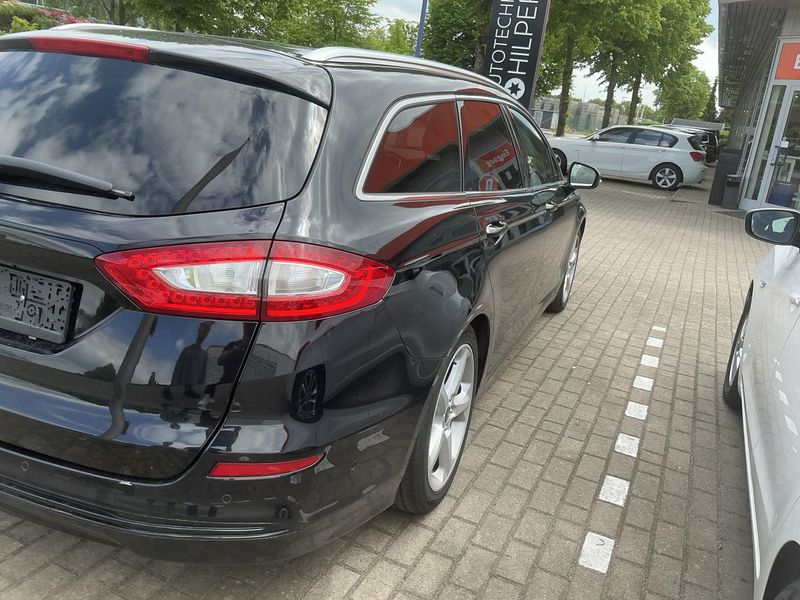 Ford Mondeo 1.5 EcoBoost Titanium 2018 – снимка 10