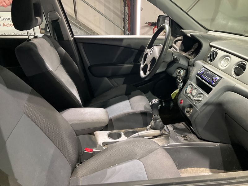 Mitsubishi Outlander 2.0 Comfort 2003 – снимка 3