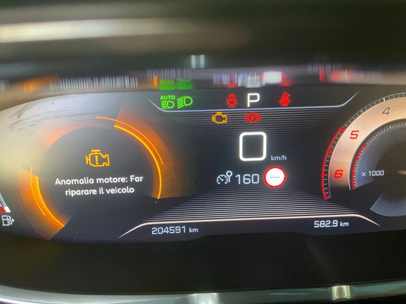 Peugeot 3008 1.6 Blue-HDi GT Line 2017 – снимка 33
