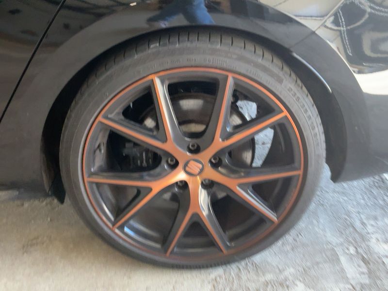 Seat Leon 2.0 TSI Cupra 300 4Drive R 2020 – снимка 5