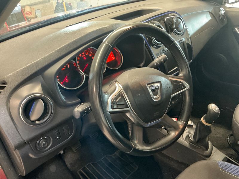 Dacia Sandero 1.0 TCe LPG Stepway Celebration 2020 – снимка 22