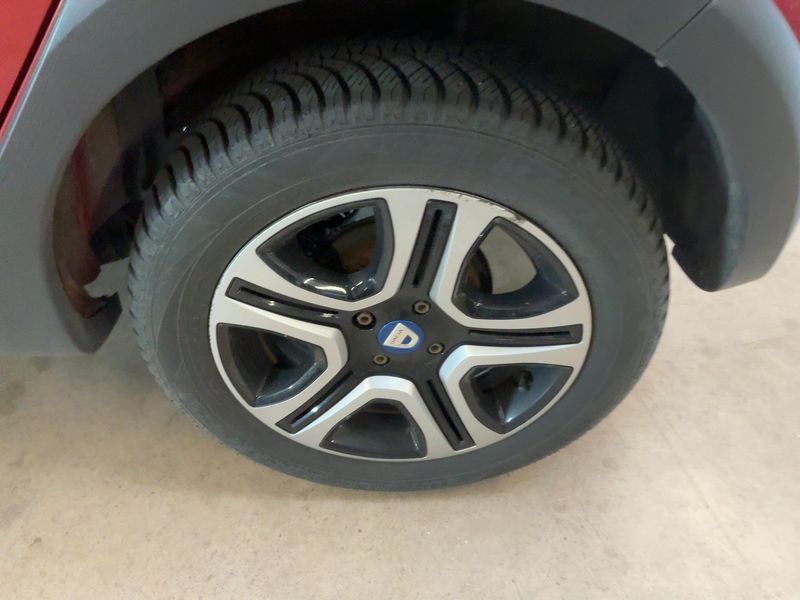 Dacia Sandero 1.0 TCe LPG Stepway Celebration 2020 – снимка 5
