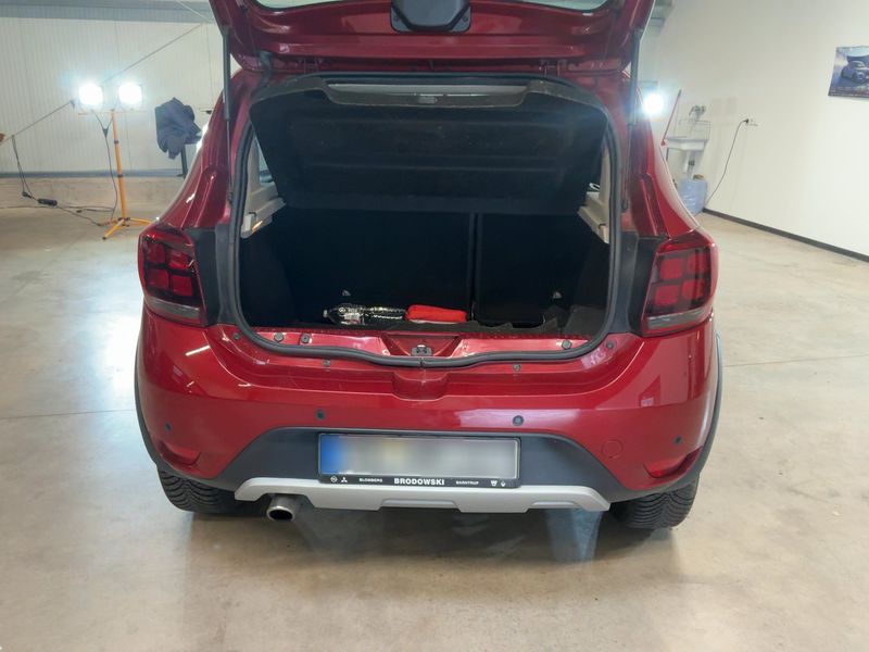 Dacia Sandero 1.0 TCe LPG Stepway Celebration 2020 – снимка 15
