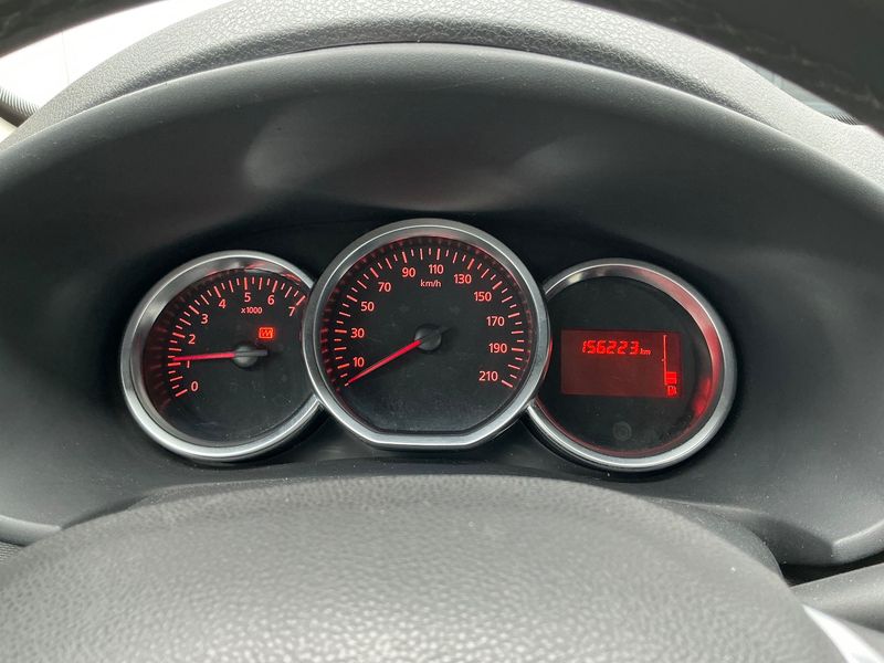 Dacia Sandero 1.0 TCe LPG Stepway Celebration 2020 – снимка 18