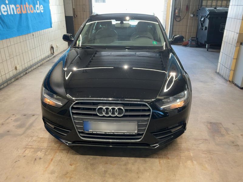 Audi A4 2.0 TDI Attraction 2013 – снимка 14