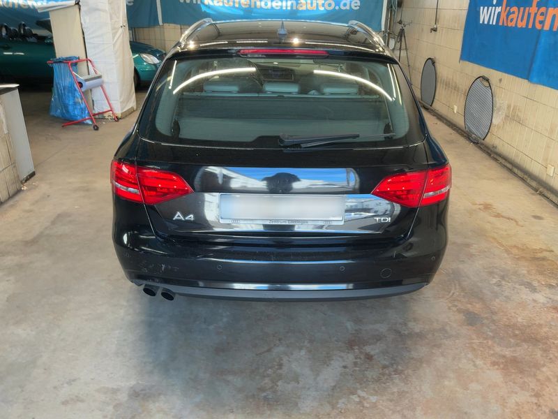 Audi A4 2.0 TDI Attraction 2013 – снимка 7