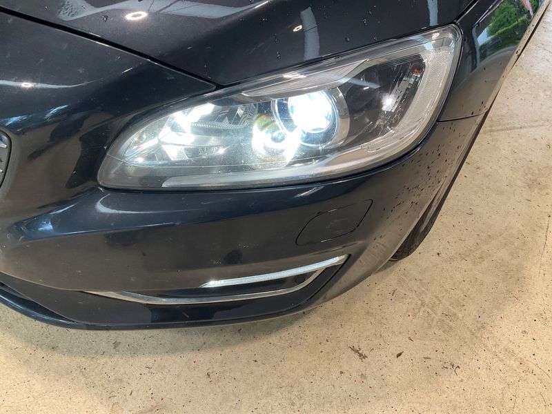 Volvo V60 2.0 D4 Momentum 2017 – снимка 33