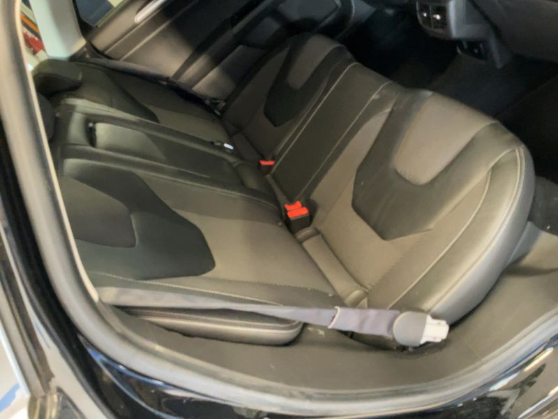 Ford Mondeo 2.0 TDCi Titanium 2018 – снимка 20
