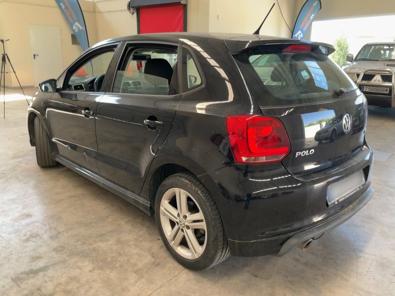 Volkswagen Polo 1.6 TDI Sport by R-Line 2014 – снимка 6