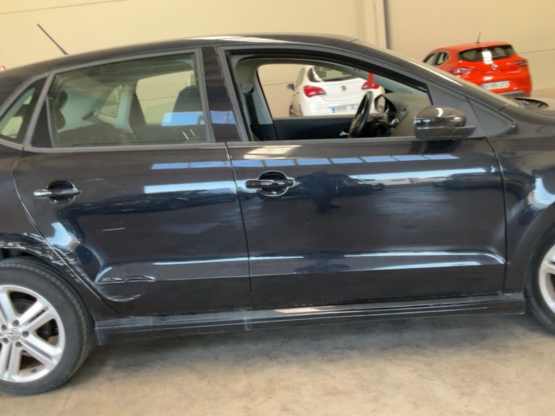 Volkswagen Polo 1.6 TDI Sport by R-Line 2014 – снимка 10