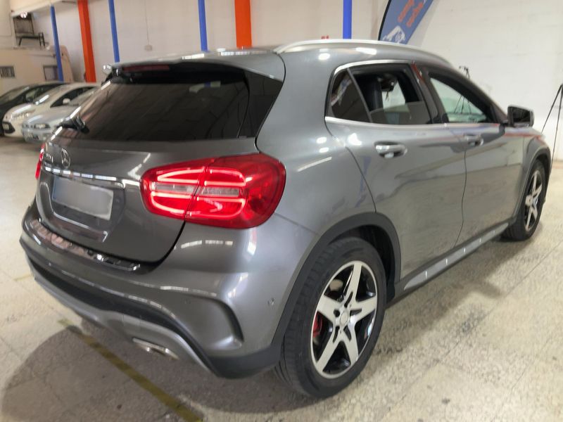 Mercedes-Benz GLA-Klasse GLA 200 d AMG Line 2017 – снимка 8