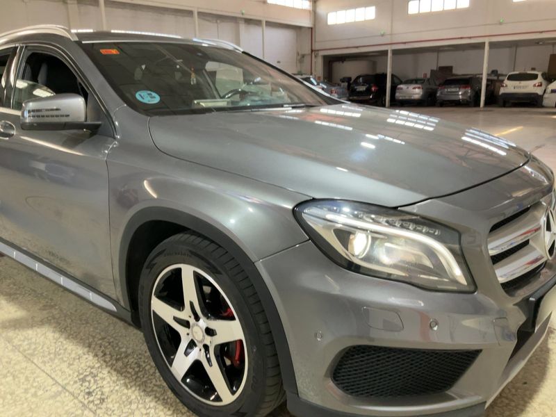 Mercedes-Benz GLA-Klasse GLA 200 d AMG Line 2017 – снимка 12