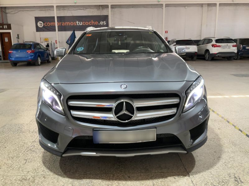 Mercedes-Benz GLA-Klasse GLA 200 d AMG Line 2017 – снимка 14