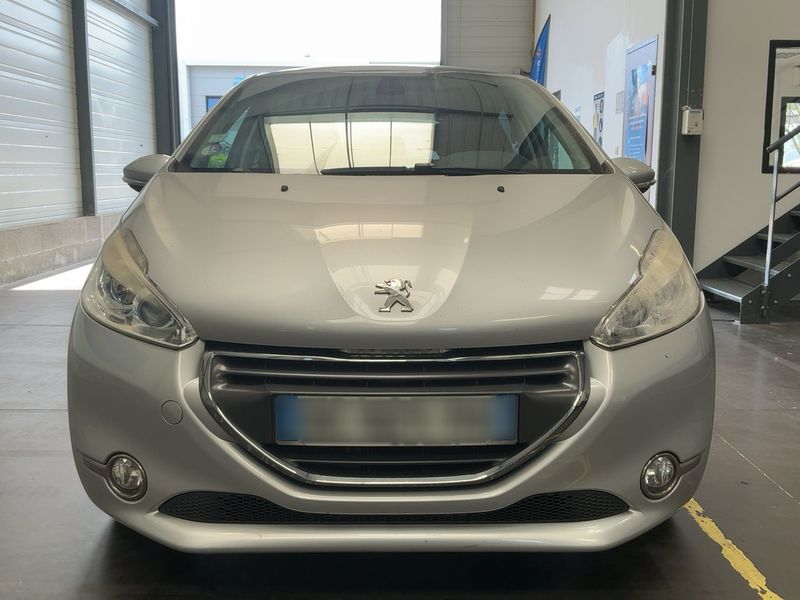 Peugeot 208 1.6 Féline 2014 – снимка 14