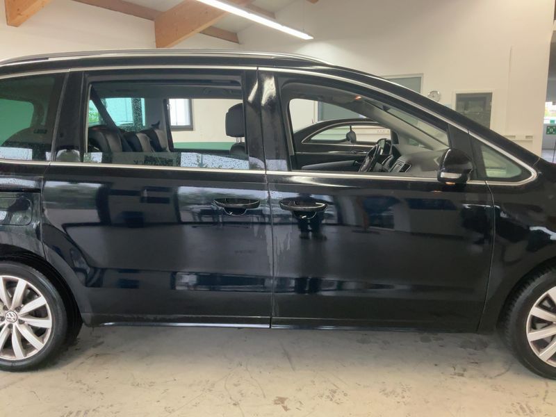 Volkswagen Sharan 2.0 TDI Highline BlueMotion Tech 2015 – снимка 10