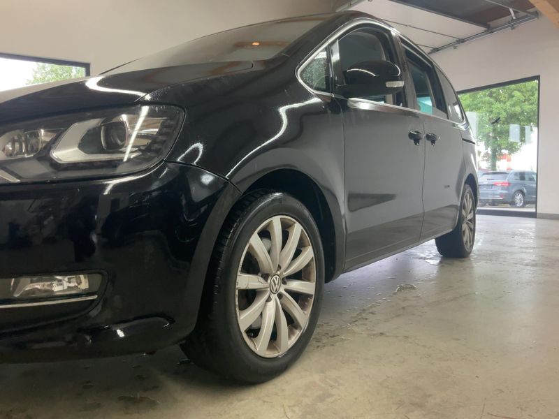 Volkswagen Sharan 2.0 TDI Highline BlueMotion Tech 2015 – снимка 2