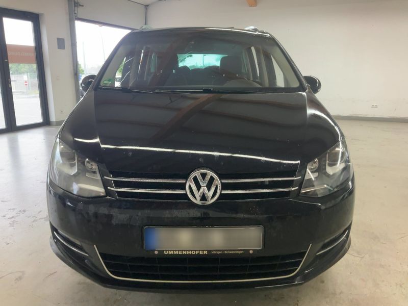 Volkswagen Sharan 2.0 TDI Highline BlueMotion Tech 2015 – снимка 14