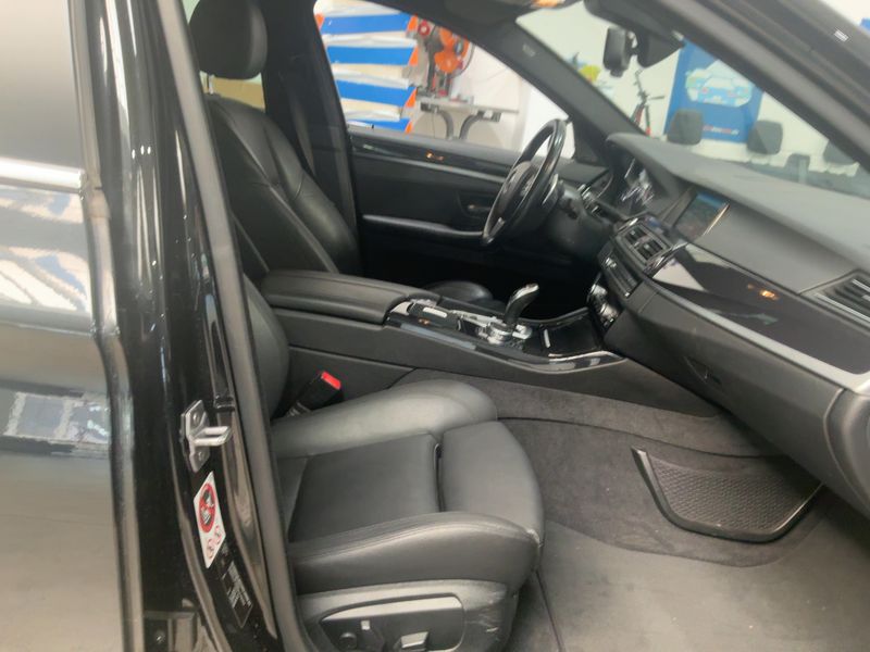 BMW 5er 525d 2017 – снимка 16