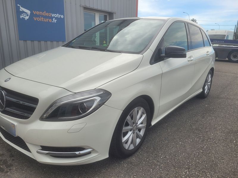 Mercedes-Benz B-Klasse B 200 CDI Sport 2013 – снимка 2