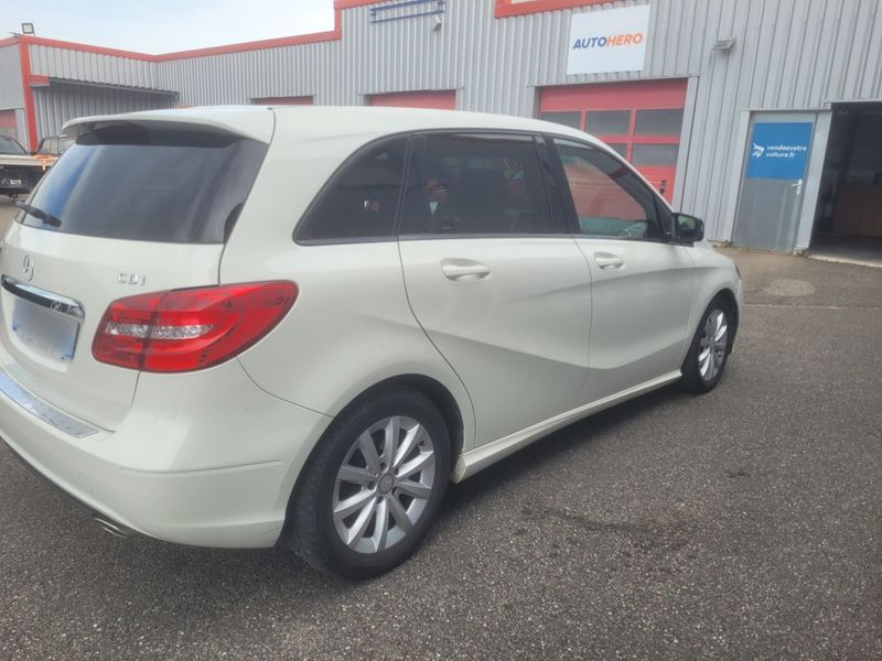 Mercedes-Benz B-Klasse B 200 CDI Sport 2013 – снимка 8