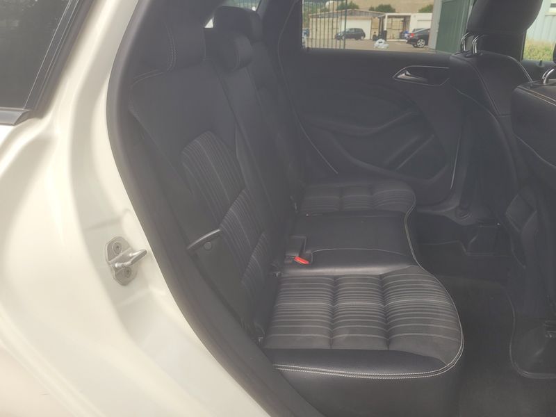 Mercedes-Benz B-Klasse B 200 CDI Sport 2013 – снимка 19