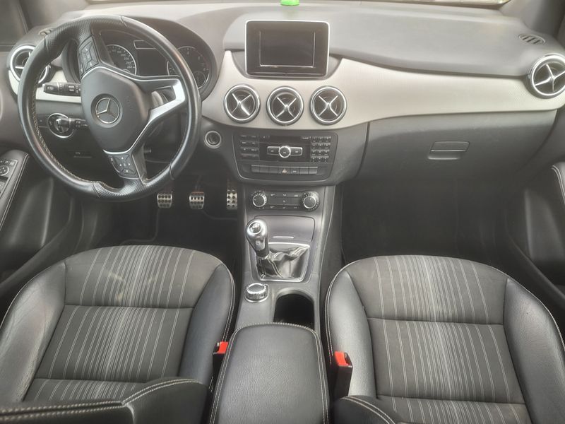 Mercedes-Benz B-Klasse B 200 CDI Sport 2013 – снимка 17