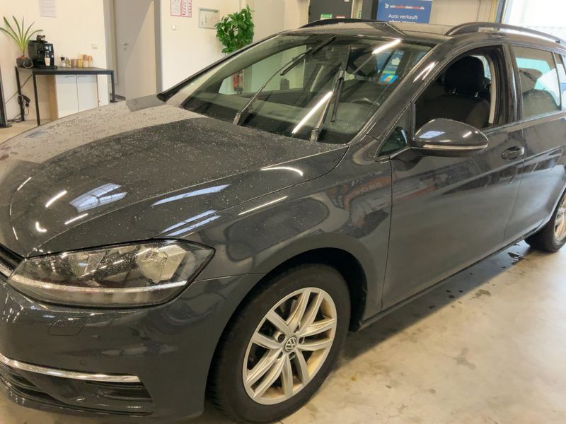 Volkswagen Golf VII 2.0 TDI Comfortline BlueMotion Tech 2019 – снимка 2