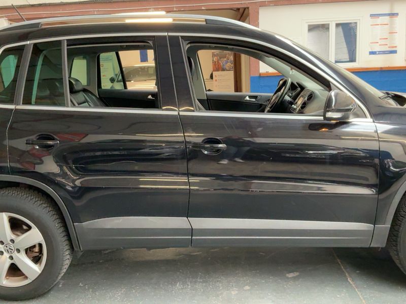 Volkswagen Tiguan 2.0 TDI Sportline BlueMotion Tech 2011 – снимка на щета 10