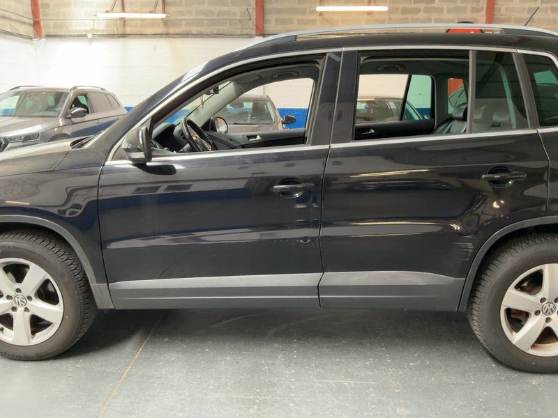 Volkswagen Tiguan 2.0 TDI Sportline BlueMotion Tech 2011 – снимка на щета 4