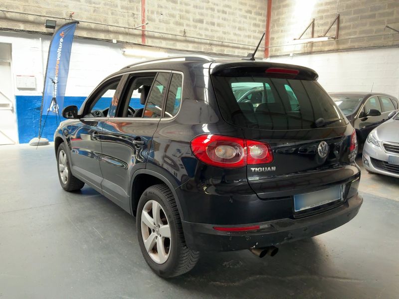 Volkswagen Tiguan 2.0 TDI Sportline BlueMotion Tech 2011 – снимка на щета 6