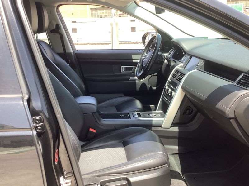 Land Rover Discovery Sport 2.0 Td4 SE AWD 2016 – снимка 11