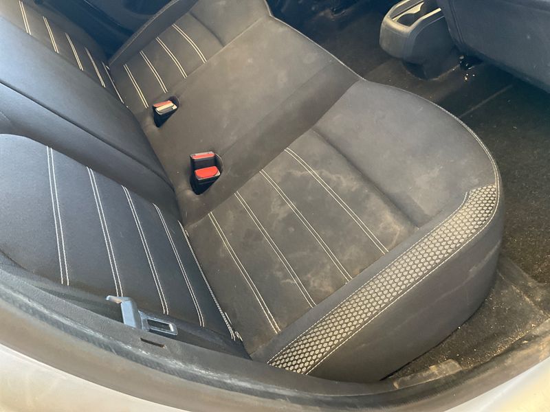 Dacia Duster 1.3 TCe Prestige 2020 – снимка 28