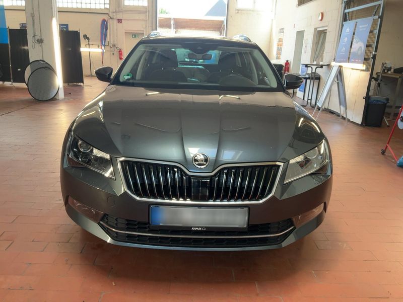 Skoda Superb 2.0 TDI Style 2017 – снимка 14