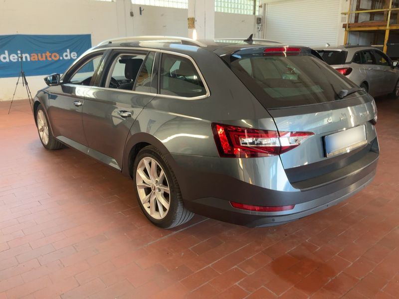 Skoda Superb 2.0 TDI Style 2017 – снимка 6