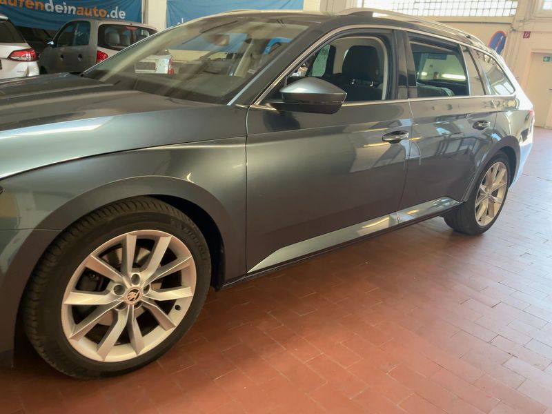 Skoda Superb 2.0 TDI Style 2017 – снимка 2