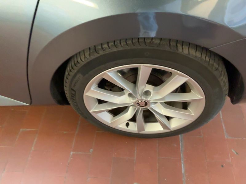 Skoda Superb 2.0 TDI Style 2017 – снимка 5