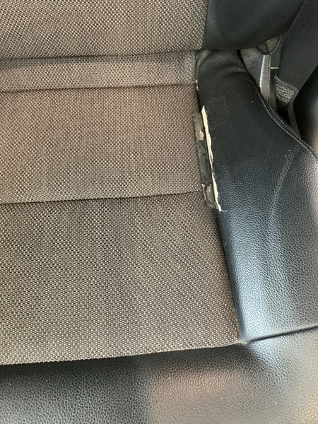Mercedes-Benz E-Klasse E 250 CGI BlueEfficiency Avantgarde 2010 – снимка 30