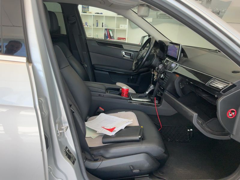 Mercedes-Benz E-Klasse E 250 CGI BlueEfficiency Avantgarde 2010 – снимка 16
