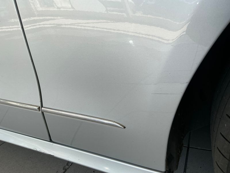 Mercedes-Benz E-Klasse E 250 CGI BlueEfficiency Avantgarde 2010 – снимка 21