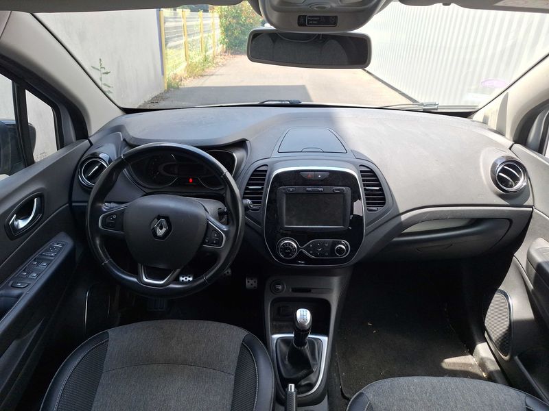 Renault Captur 0.9 Energy Intens 2019 – снимка 11