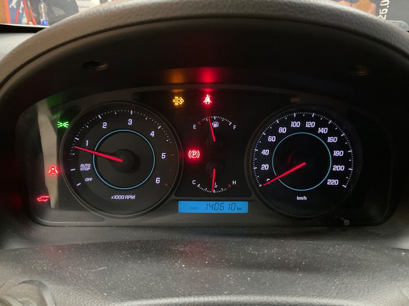 Chevrolet Captiva 2.2 Diesel D LT 2WD 2012 – снимка 19