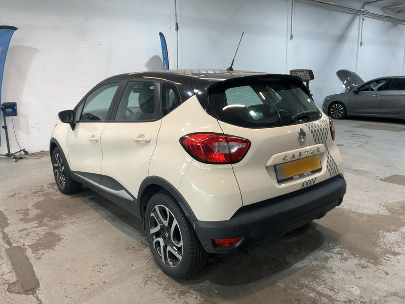 Renault Captur 1.2 TCe Zen 2014 – снимка 6