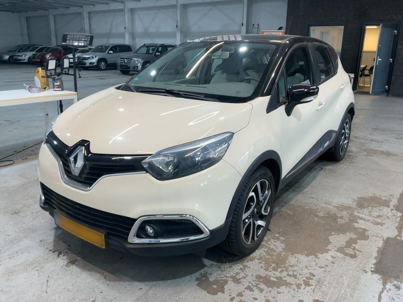 Renault Captur 1.2 TCe Zen 2014 – снимка 1