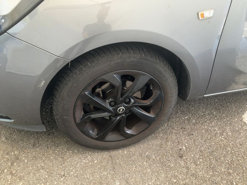 Opel Corsa 1.4 LPG Black Edition 2018 – снимка 3