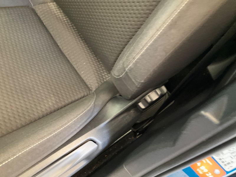 Volkswagen Polo 1.0 TSI Comfortline 2018 – снимка 24