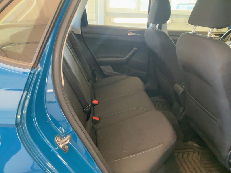 Volkswagen Polo 1.0 TSI Comfortline 2018 – снимка 19