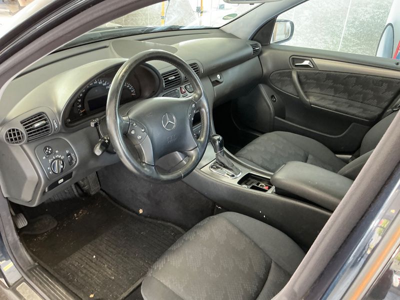 Mercedes-Benz C-Klasse C 180 Kompressor Avantgarde 2003 – снимка 3