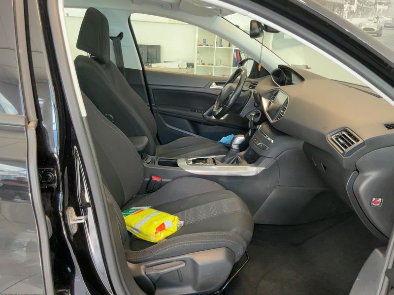 Peugeot 308 2.0 Blue-HDi Business-Line 2016 – снимка 17